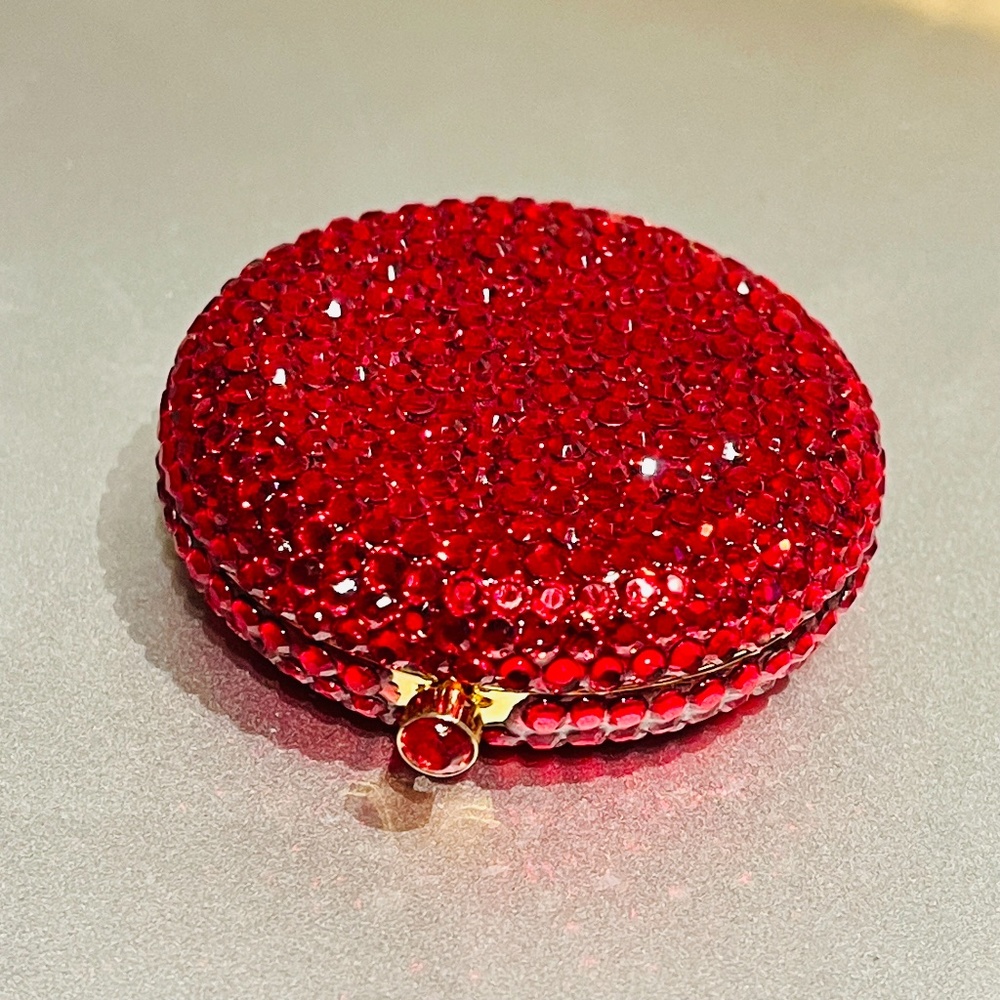 Estee Lauder Collectible Swarovski Compact